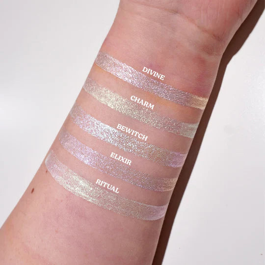 Glisten Cosmetics Charm (Duochrome White Gold) Pan