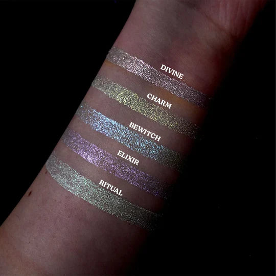 Glisten Cosmetics Charm (Duochrome White Gold) Pan