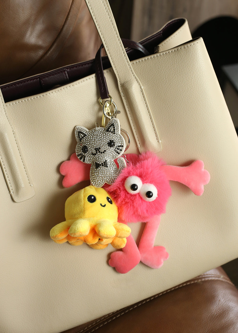 Glam Kitty Sparkle Bag Charm