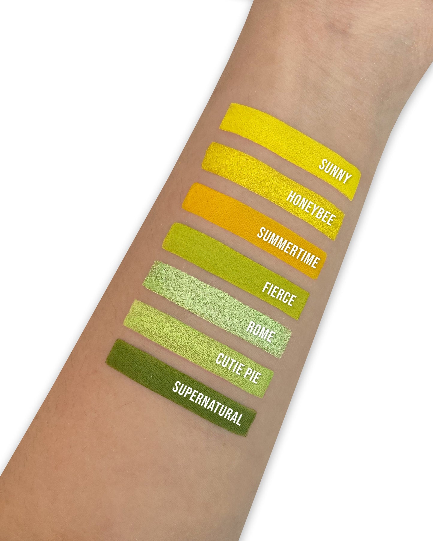 Gavissi Beauty - "SUNNY" MATTE EYESHADOW