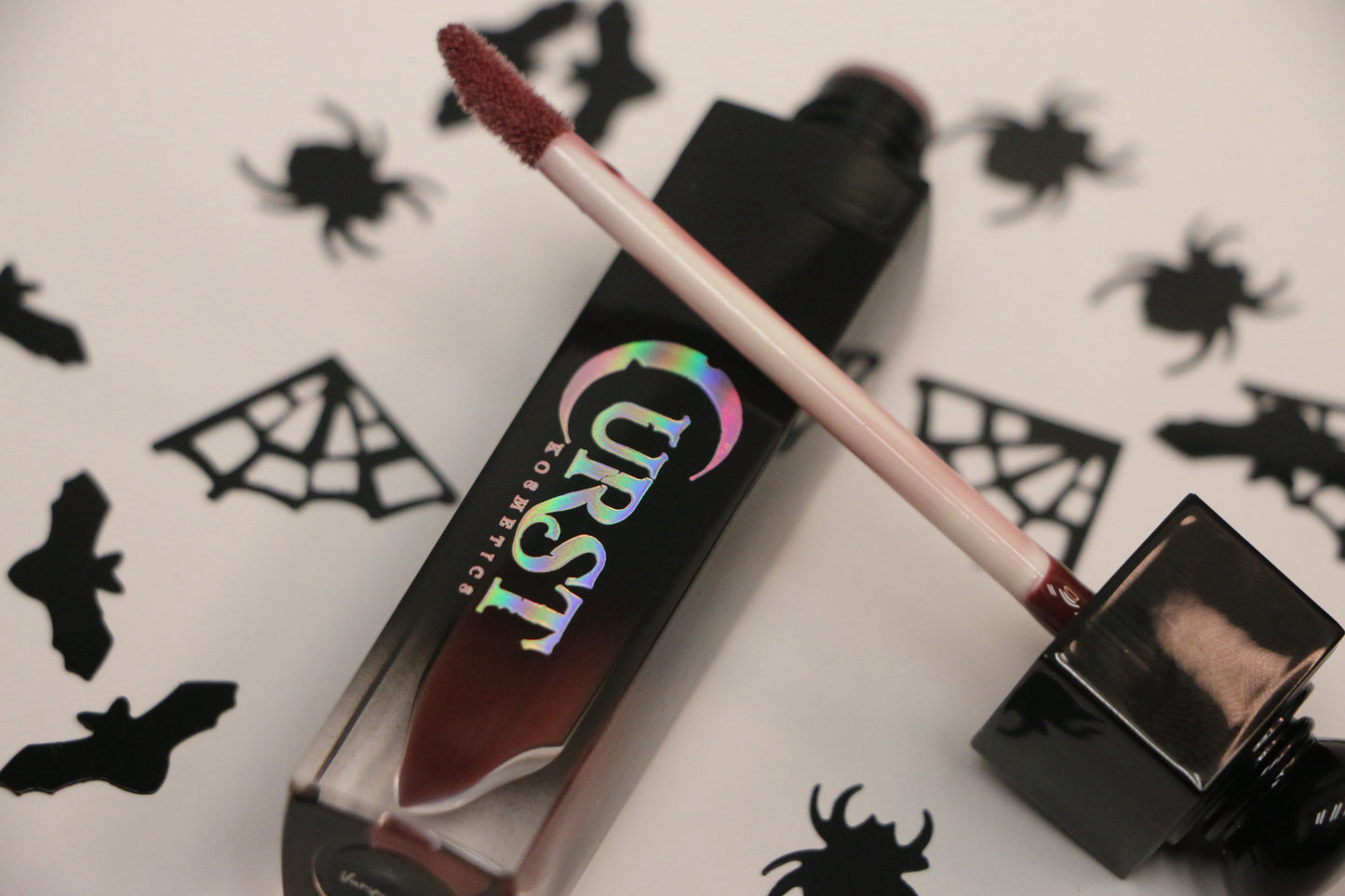 Curst Kosmetics - Lip Gloss Potion - Vampires Blood